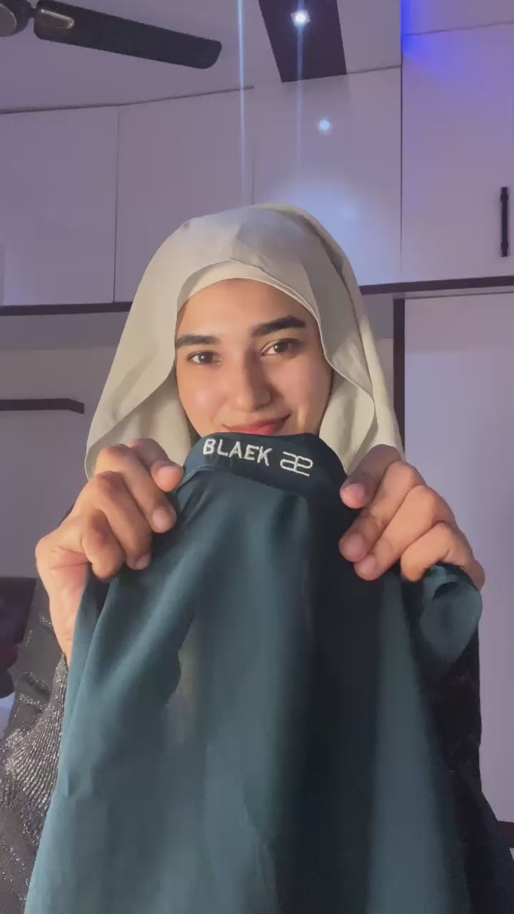 Load video: Blaek Hijabs